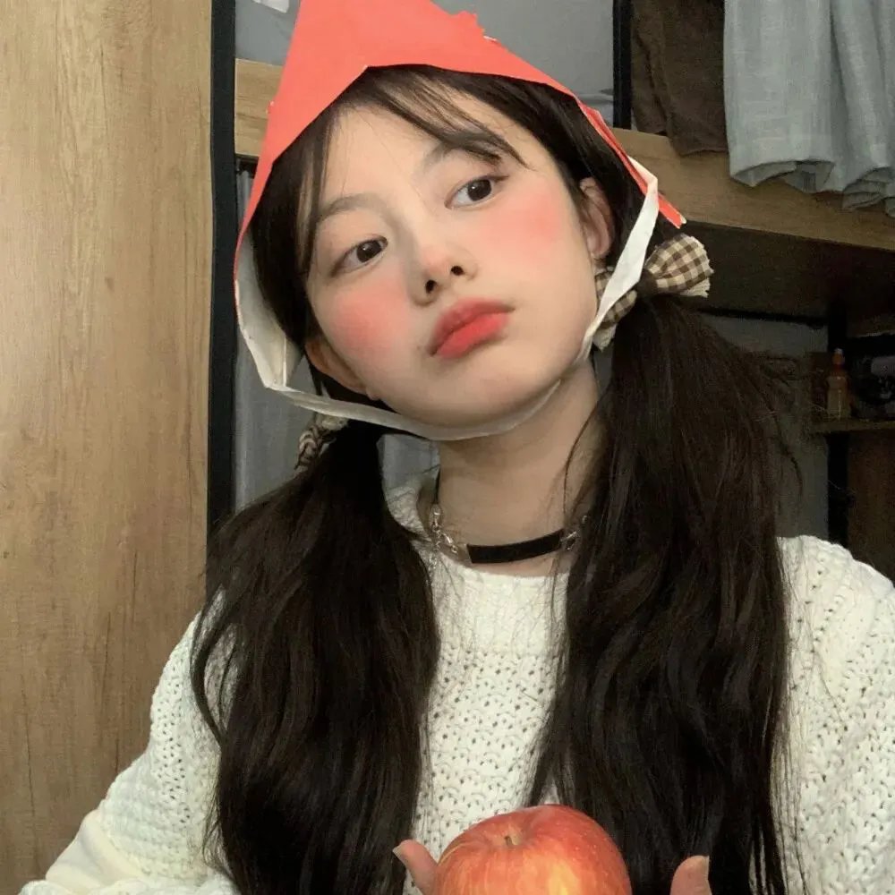 抓住她们